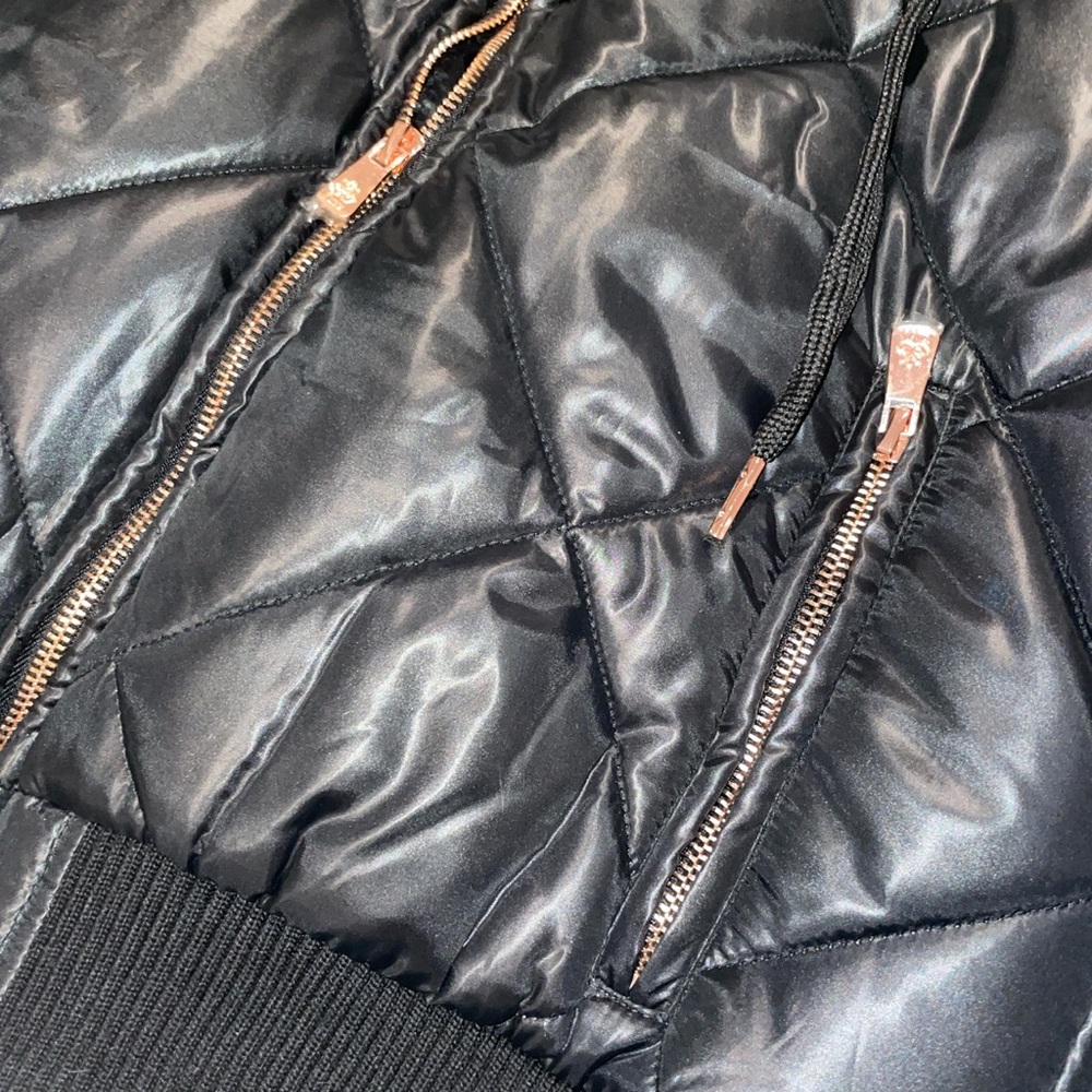 L’URV Puffer Jacket - Picture 3 of 5